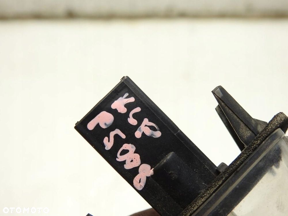 LAMPKA TABLICY REJESTRACYJNEJ PEUGEOT 5008 I 71907190 - 3