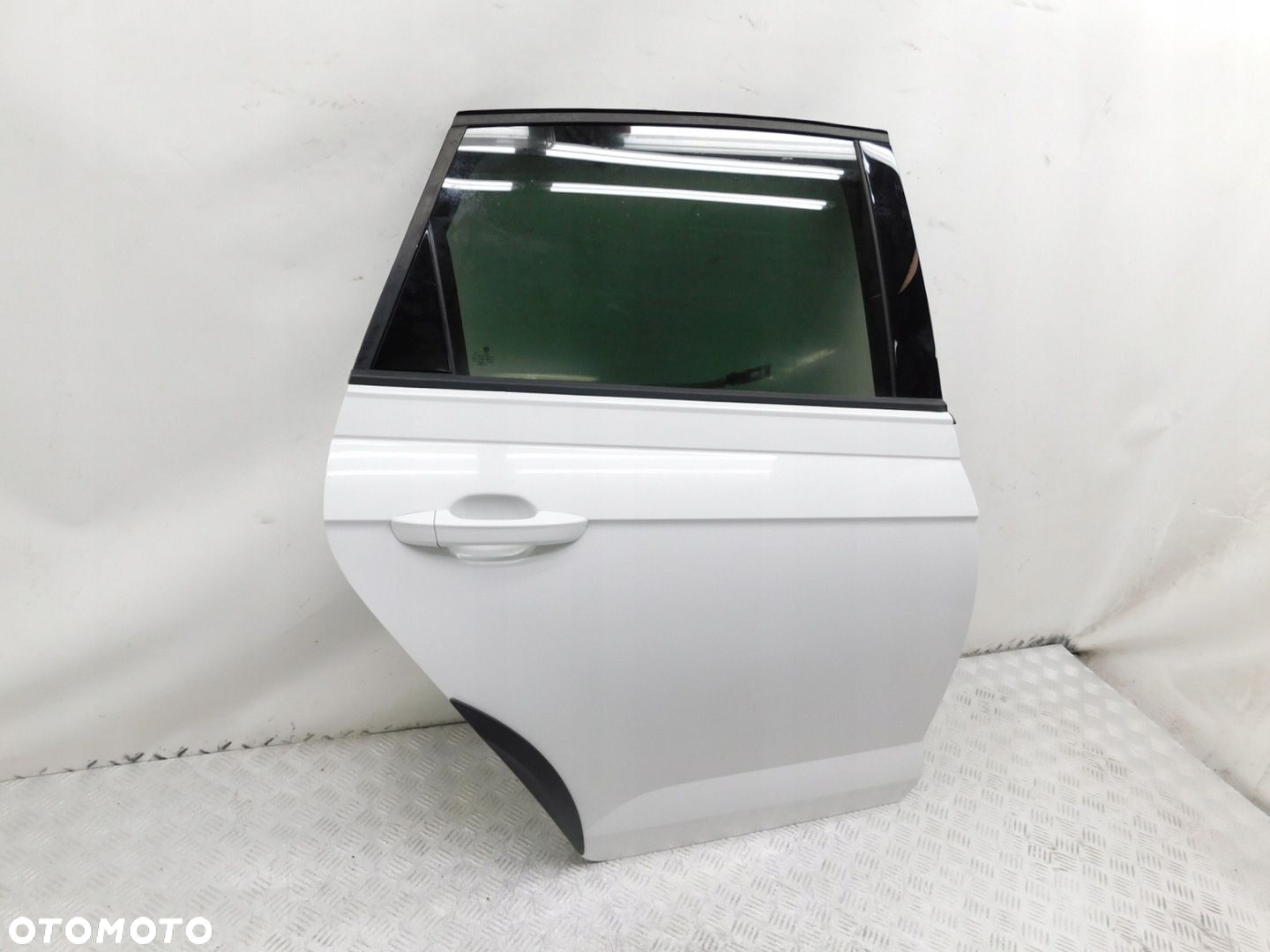 DRZWI PRAWE TYŁ Kompletne - VW TAIGO 2G7 2022r LC9A - 2