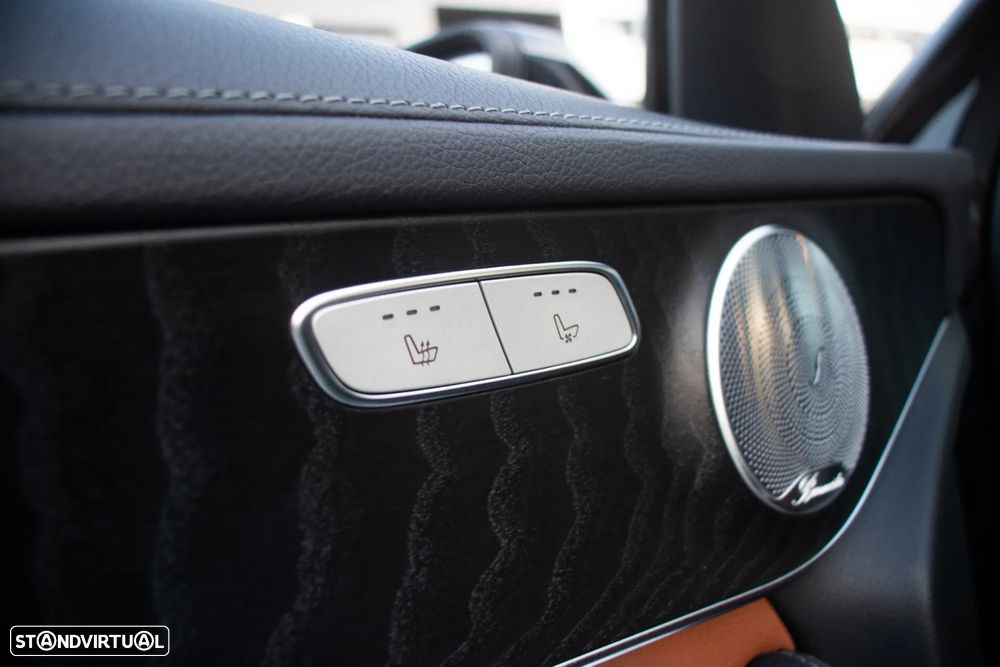 Mercedes-Benz GLC 250 d 4Matic 9G-TRONIC AMG Line - 14