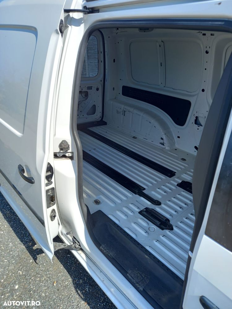 Volkswagen Caddy - 7