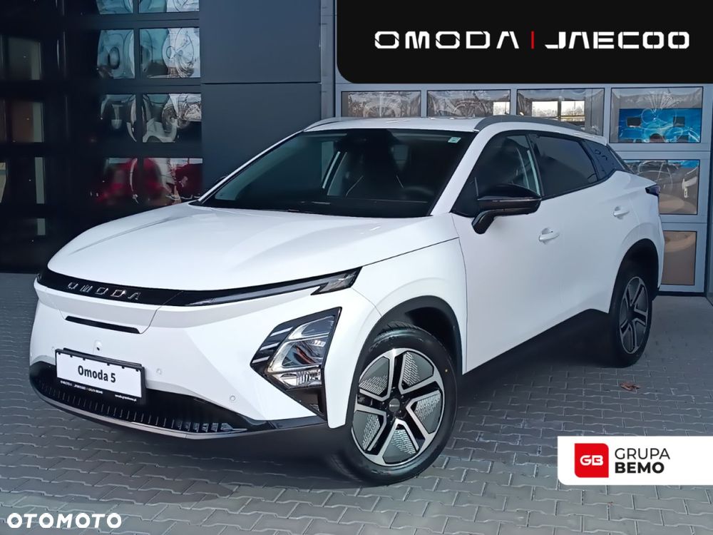 Omoda E5