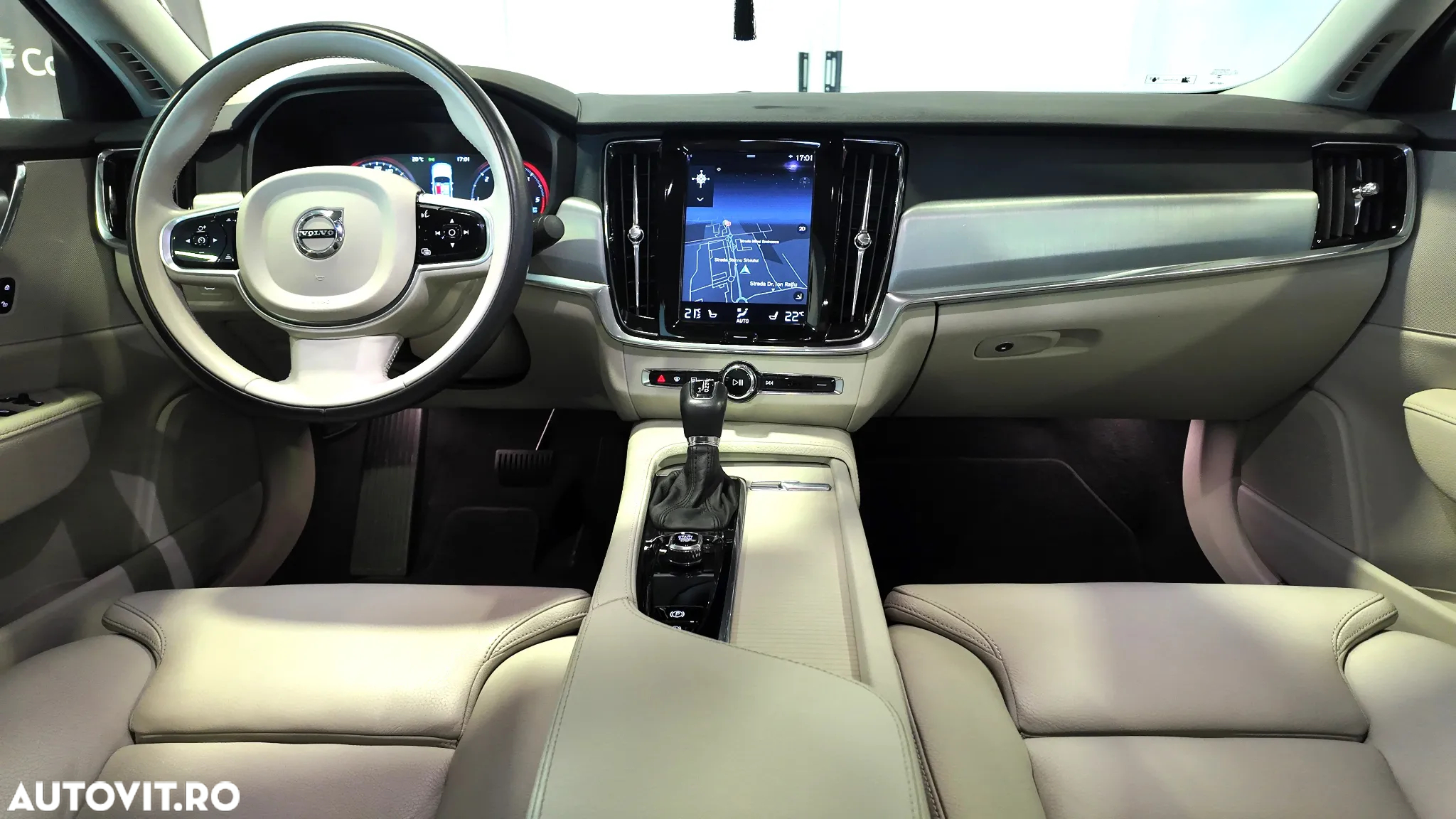 Volvo S90 D3 Geartronic Momentum - 16