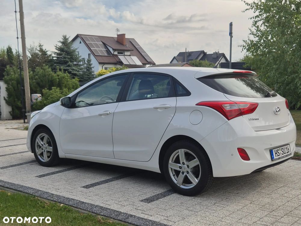Hyundai i20 1.6 CRDi Style - 10