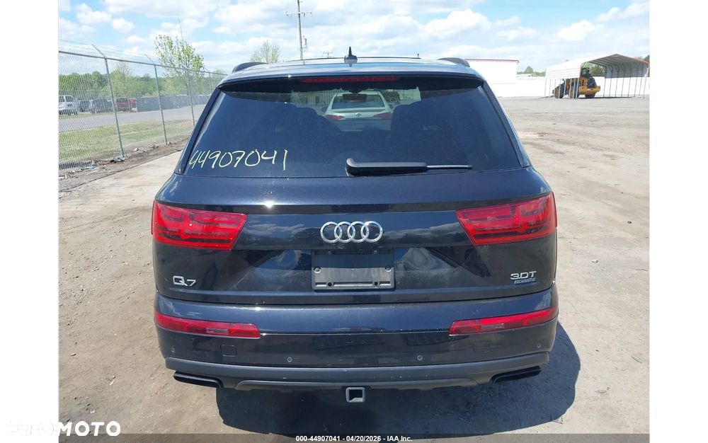 Audi Q7 - 6