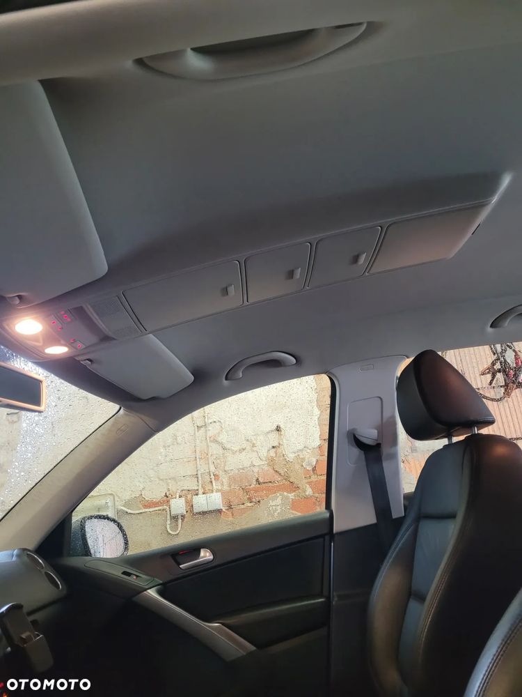 Volkswagen Tiguan - 13