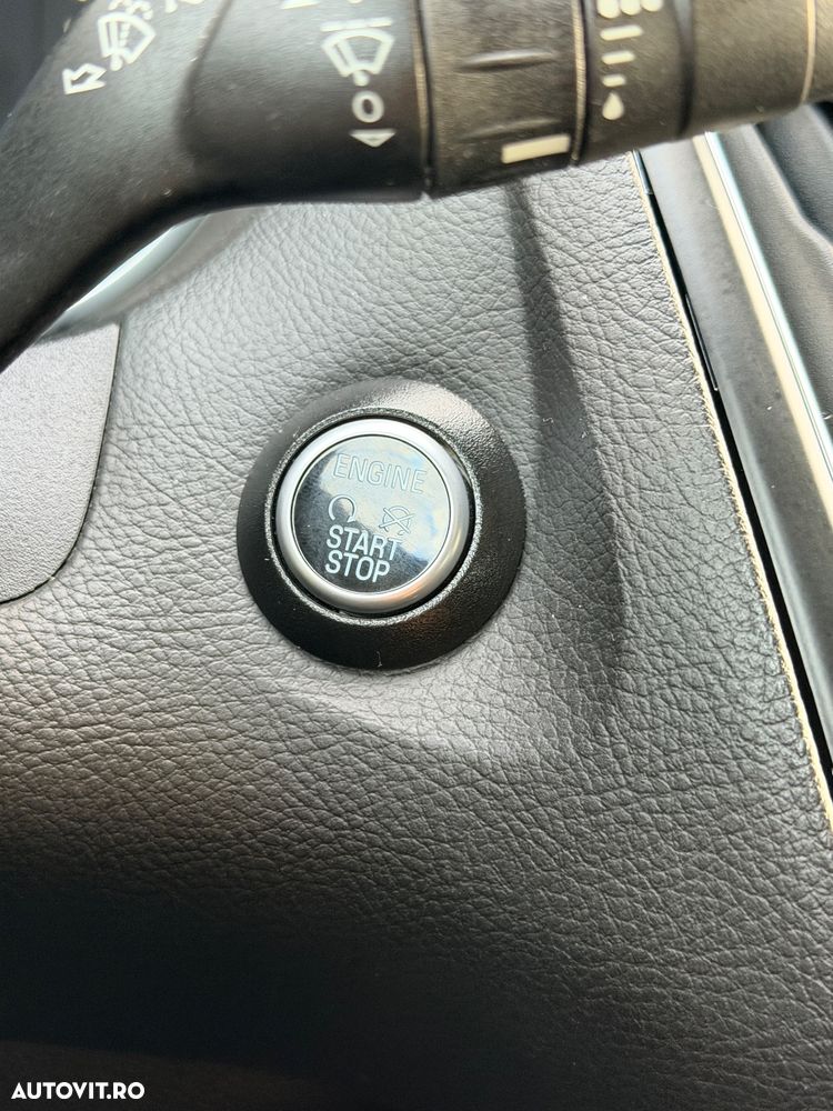Ford Focus 2.0 EcoBlue Titanium Business - 32