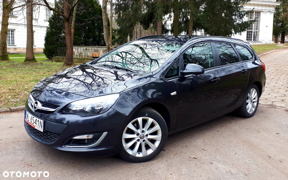 Opel Astra 1.6 CDTI Cosmo - 1