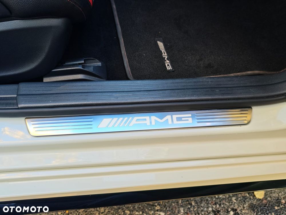 Mercedes-Benz Klasa A AMG 45 4-Matic - 33