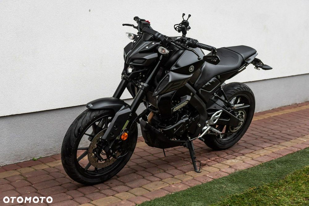 Yamaha MT - 6