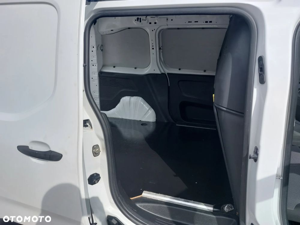 Opel Combo - 21