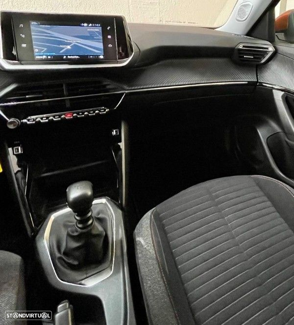 Peugeot 2008 1.2 PureTech Active Pack - 16