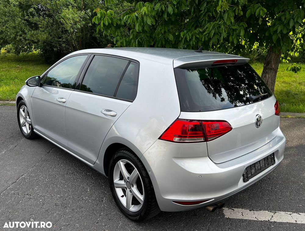 Volkswagen Golf 1.4 TSI BMT Comfortline - 4