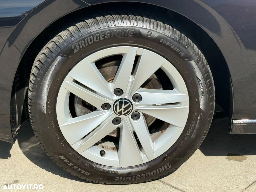 Volkswagen Golf 1.0 eTSI MHEV 110CP DSG Life - 28