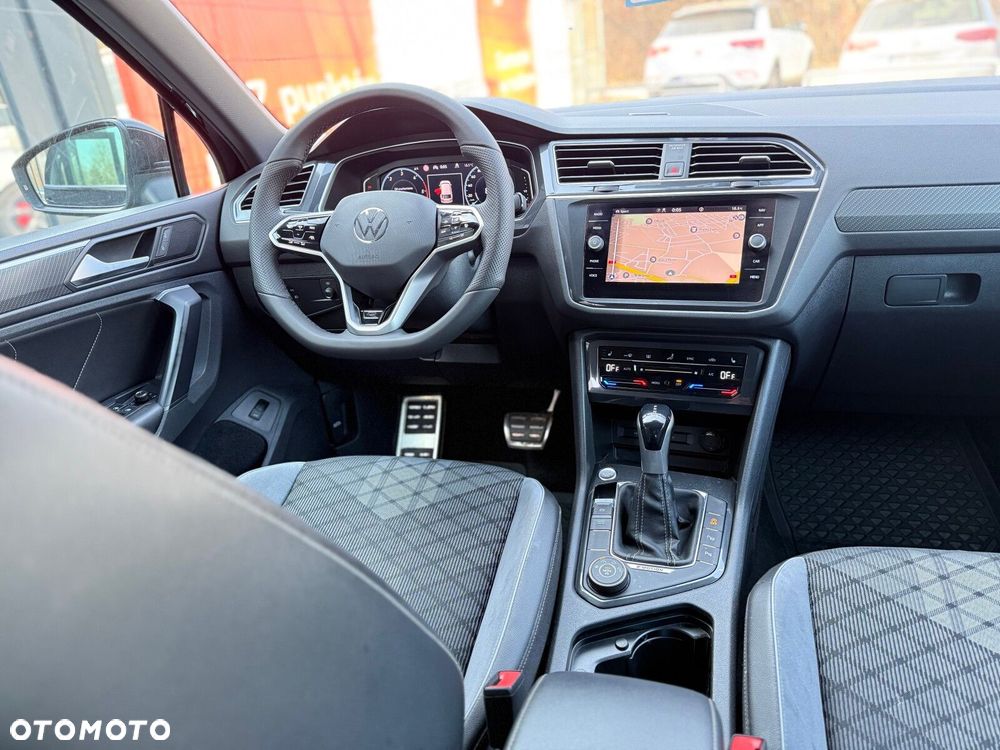 Volkswagen Tiguan 2.0 TDI SCR 4Mot R-Line DSG - 28