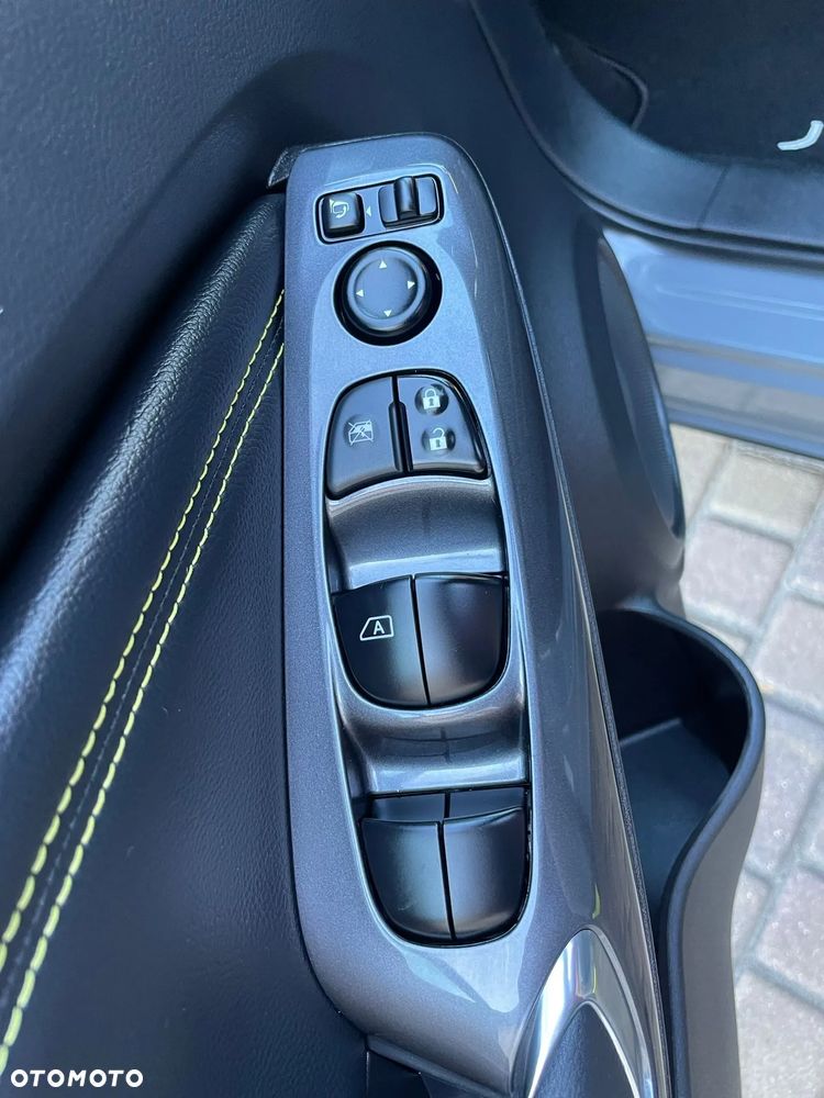 Nissan Juke 1.0 DIG-T DCT Kiiro - 20