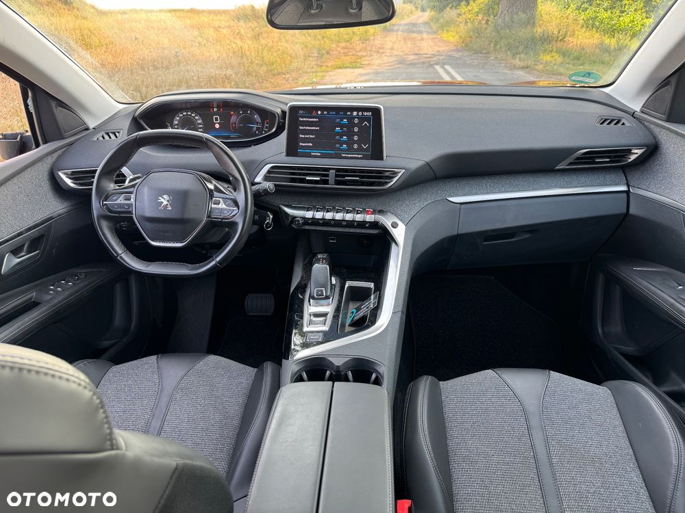Peugeot 3008 - 10