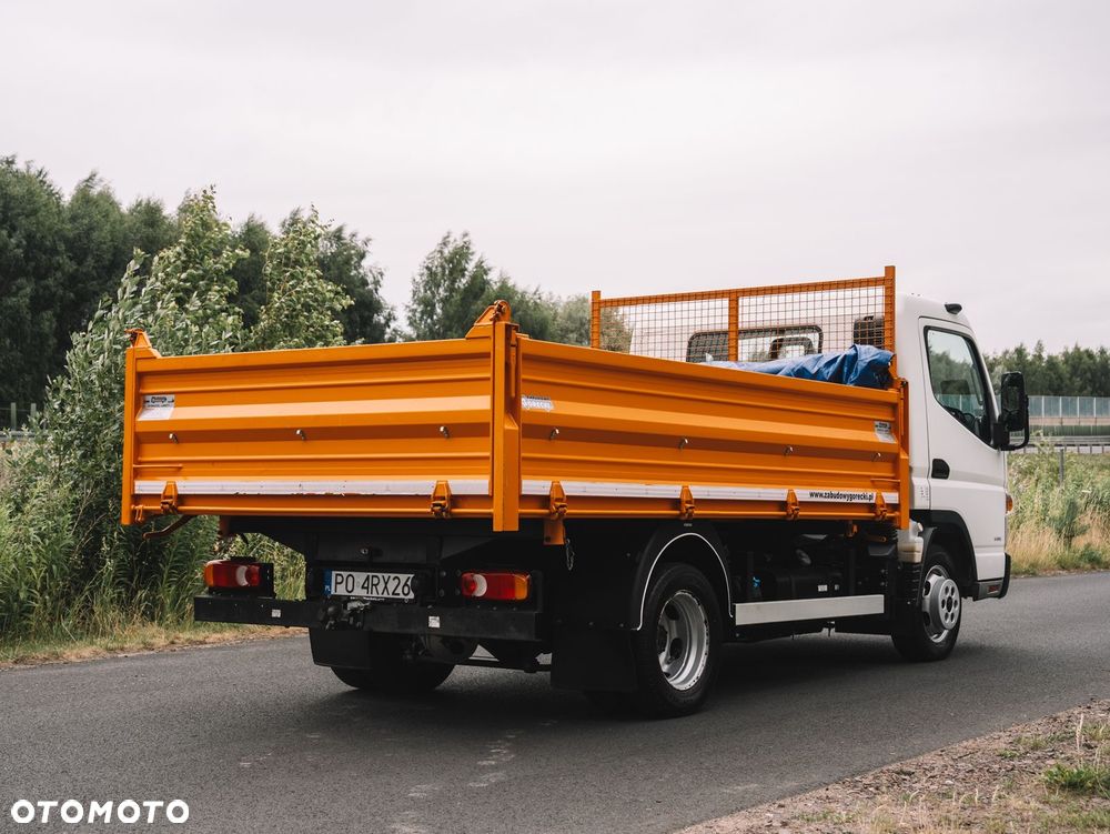 Mitsubishi Fuso Canter - 5