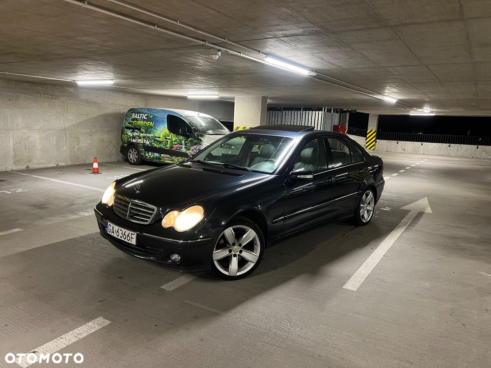 Mercedes-Benz Klasa C - 12