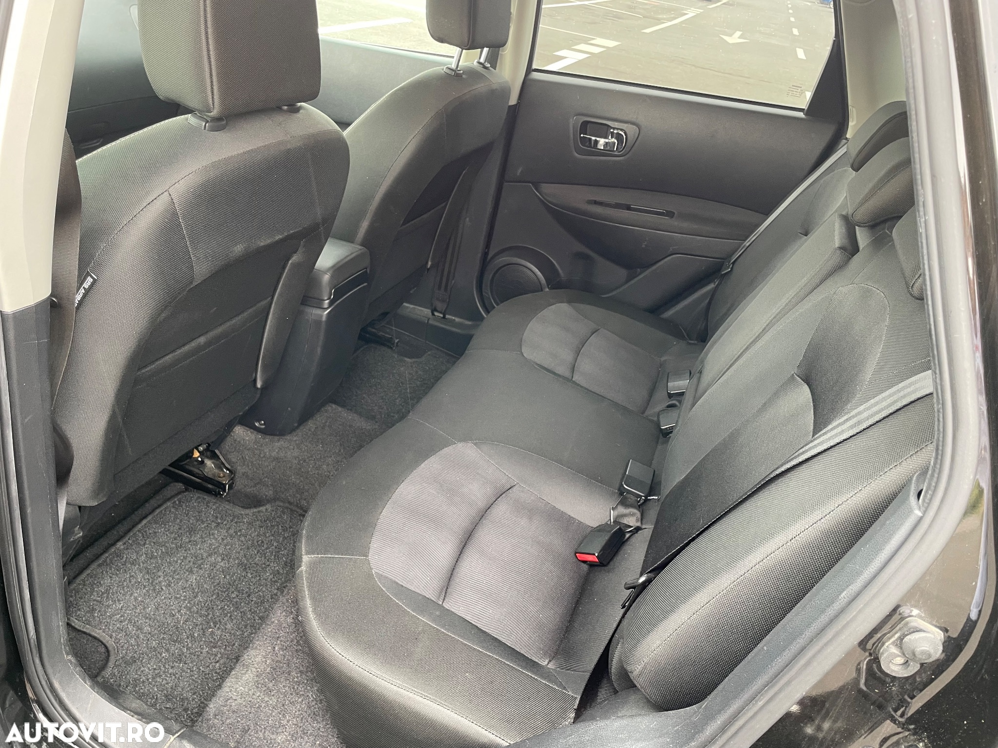 Nissan Qashqai 1.6 DCI ACENTA+ - 8