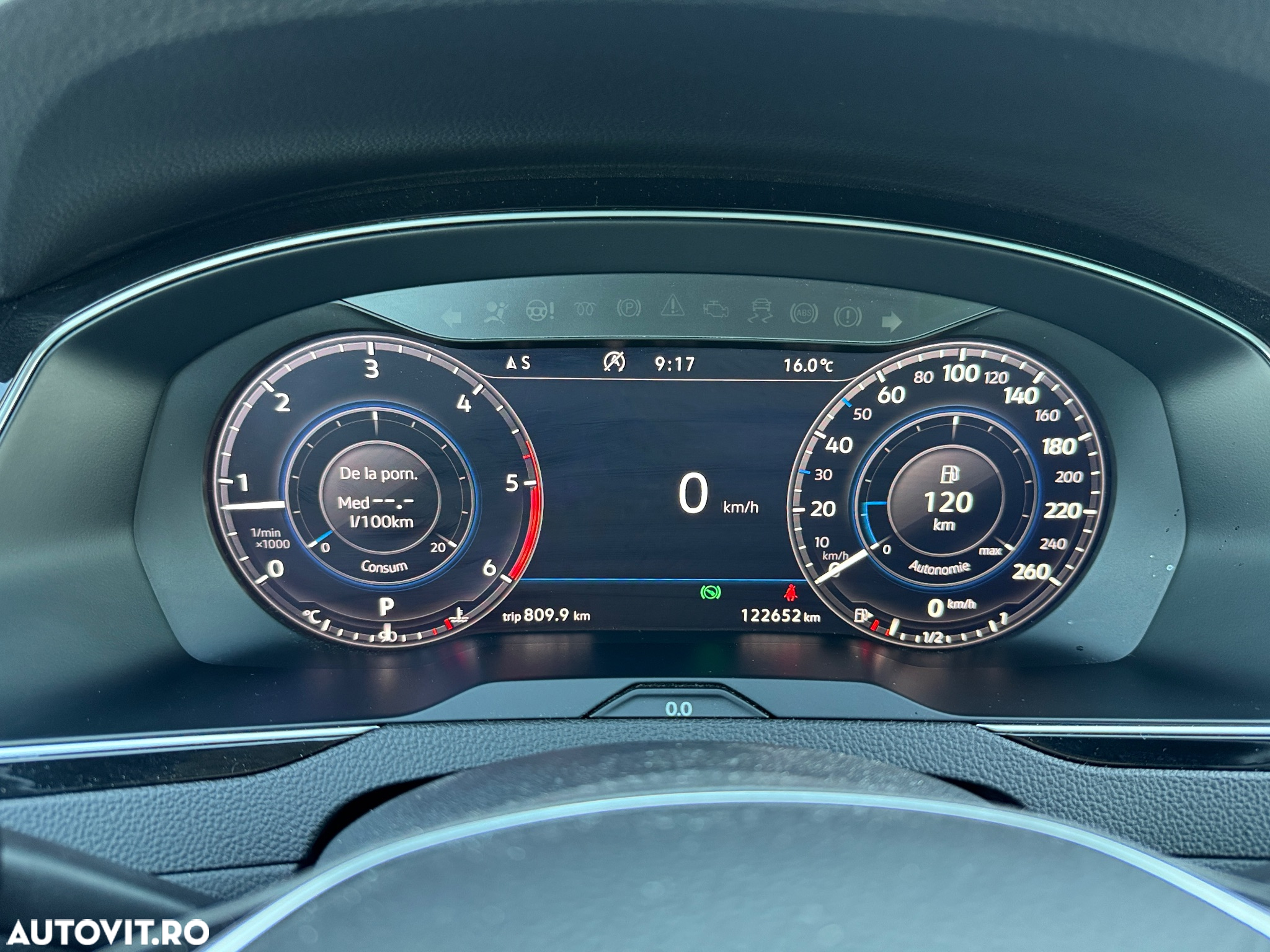 Volkswagen Passat 2.0 TDI DSG Highline - 24