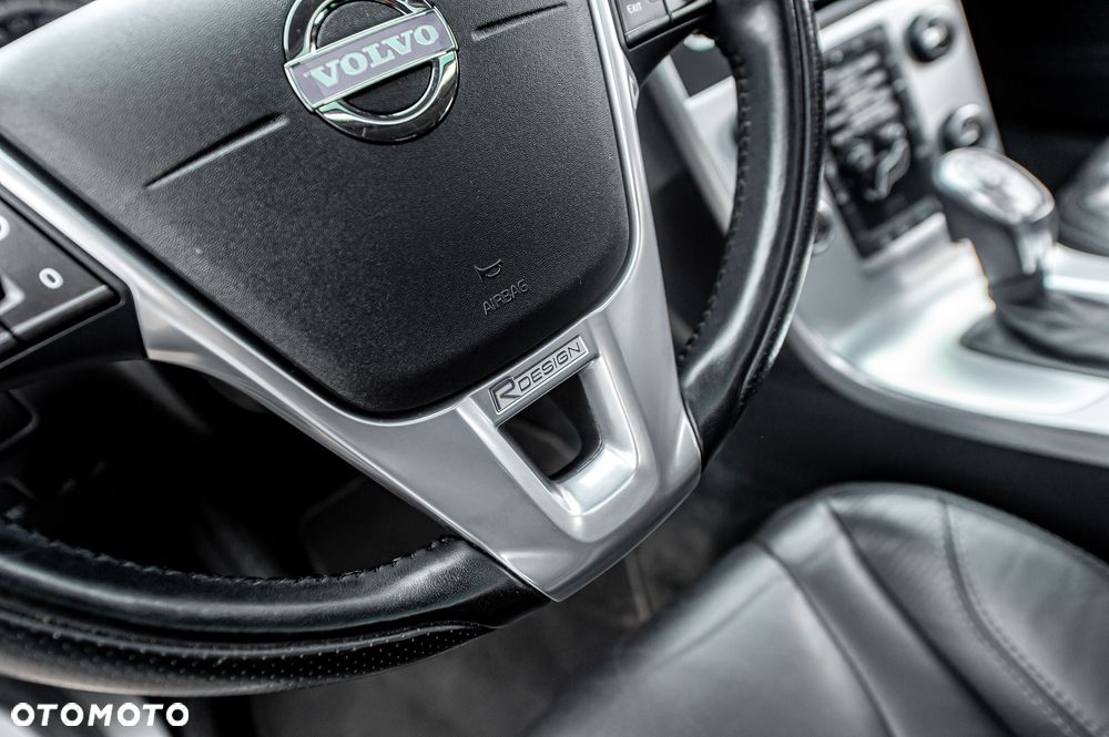 Volvo V60 T3 Geartronic Powershift RDesign - 27