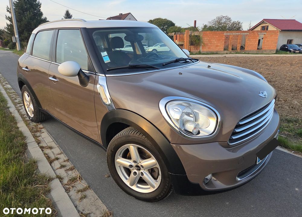 MINI Countryman Cooper D - 16