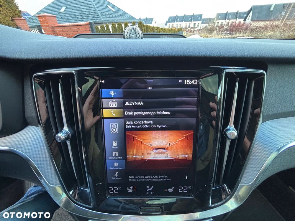 Volvo V60 T8 AWD Recharge Geartronic RDesign - 39