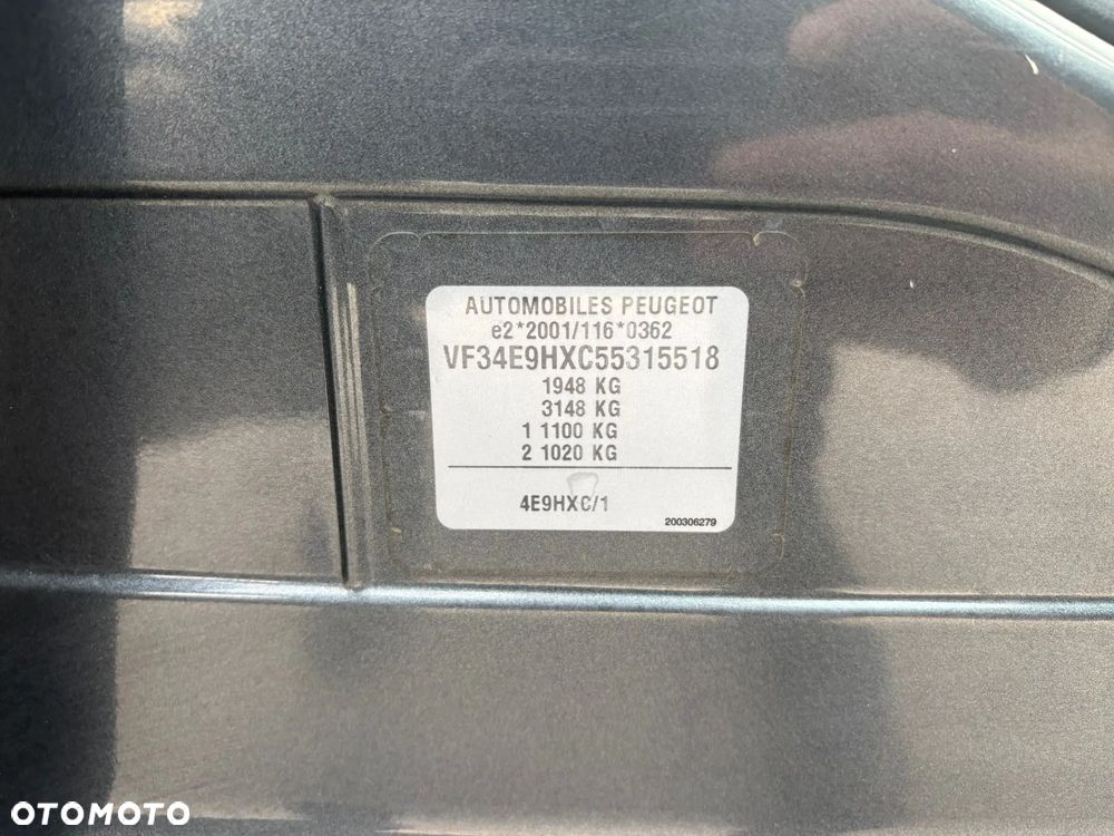 Peugeot 308 1.6 HDi Premium - 12