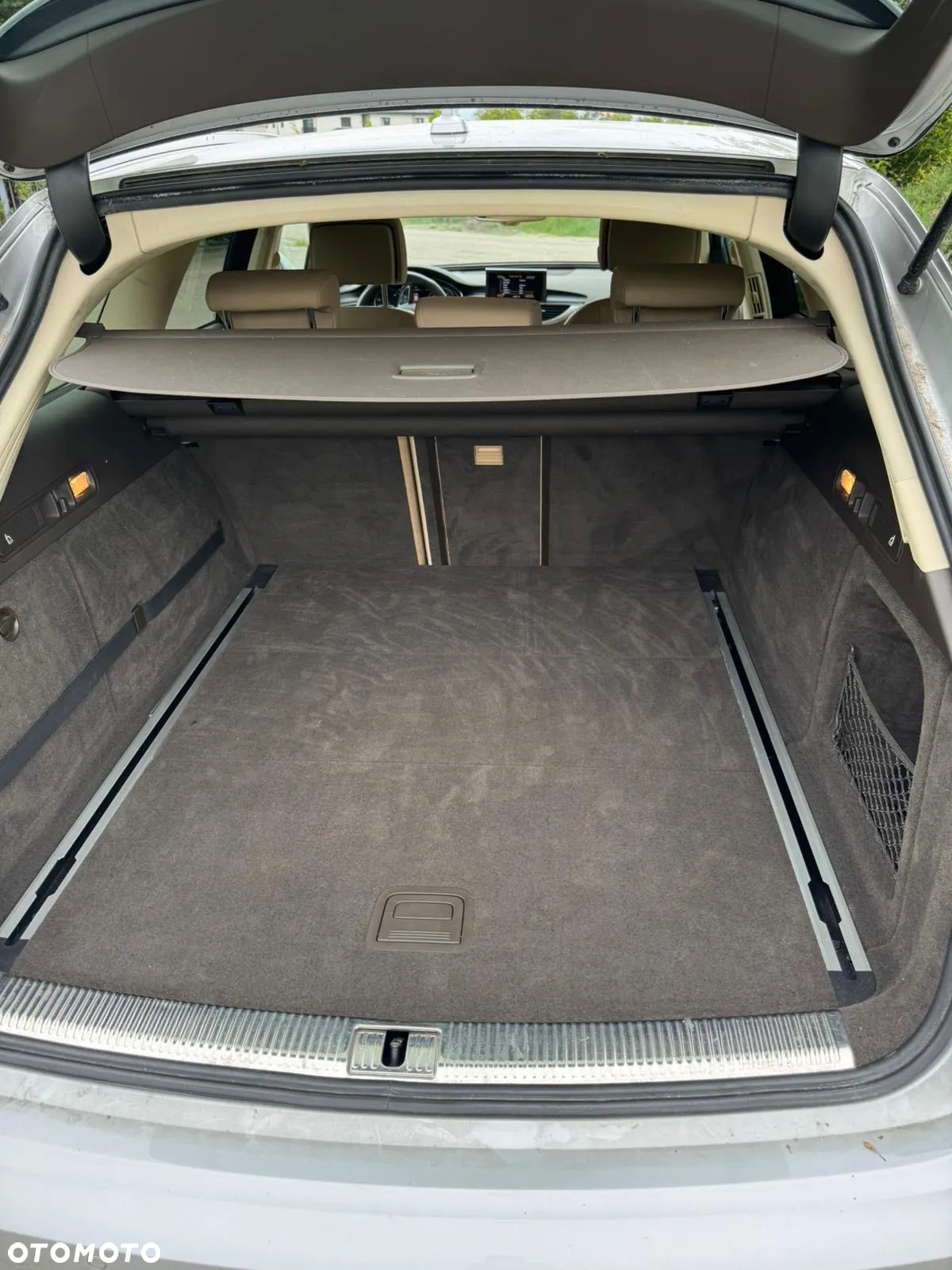 Audi A6 Avant 2.0 TDI Ultra S tronic - 13