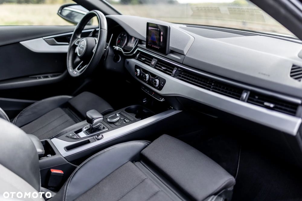 Audi A4 Avant 40 TDI S Line S tronic - 15