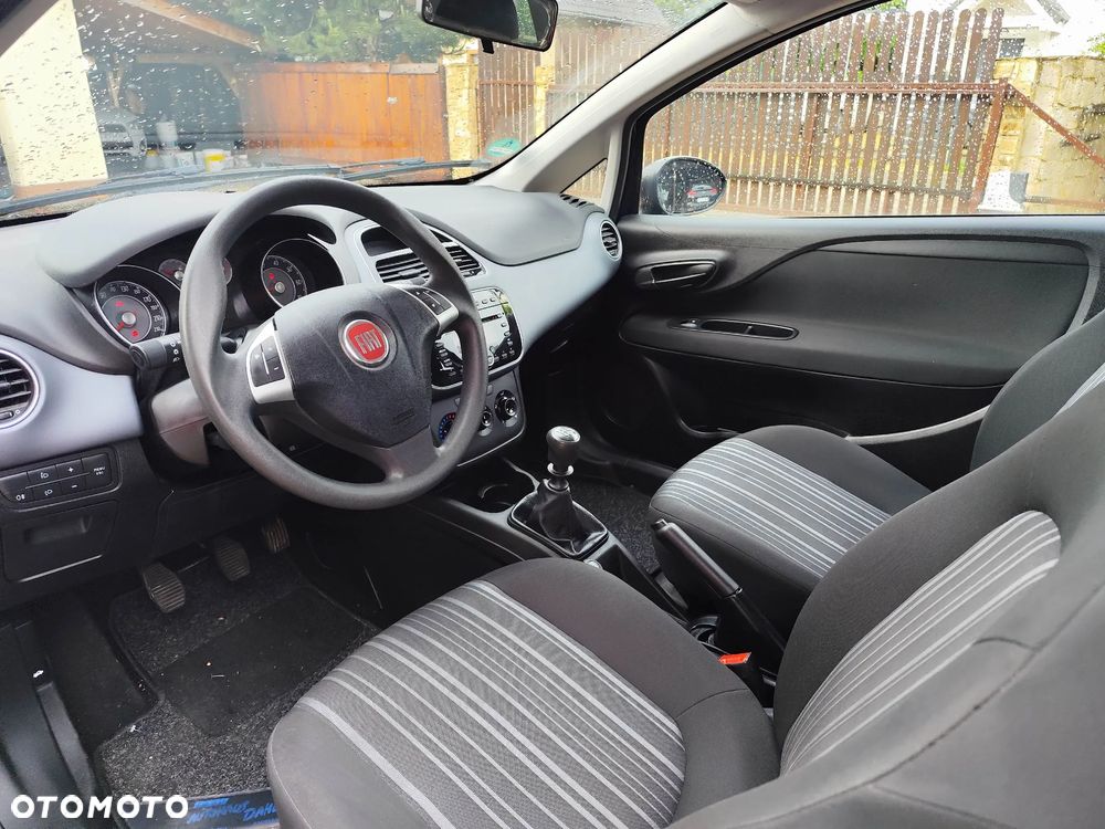 Fiat Punto Evo 1.2 8V Active - 11