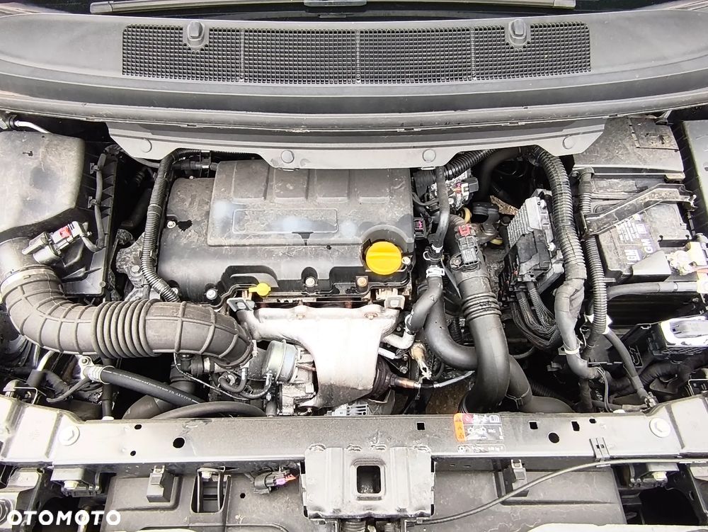 Opel Zafira 1.4 Turbo (ecoFLEX) Start/Stop Edition - 28