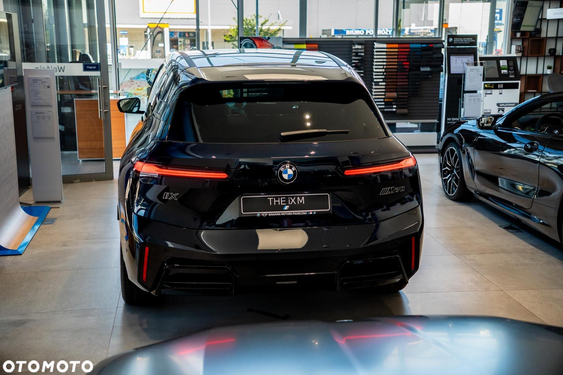 BMW iX - 3