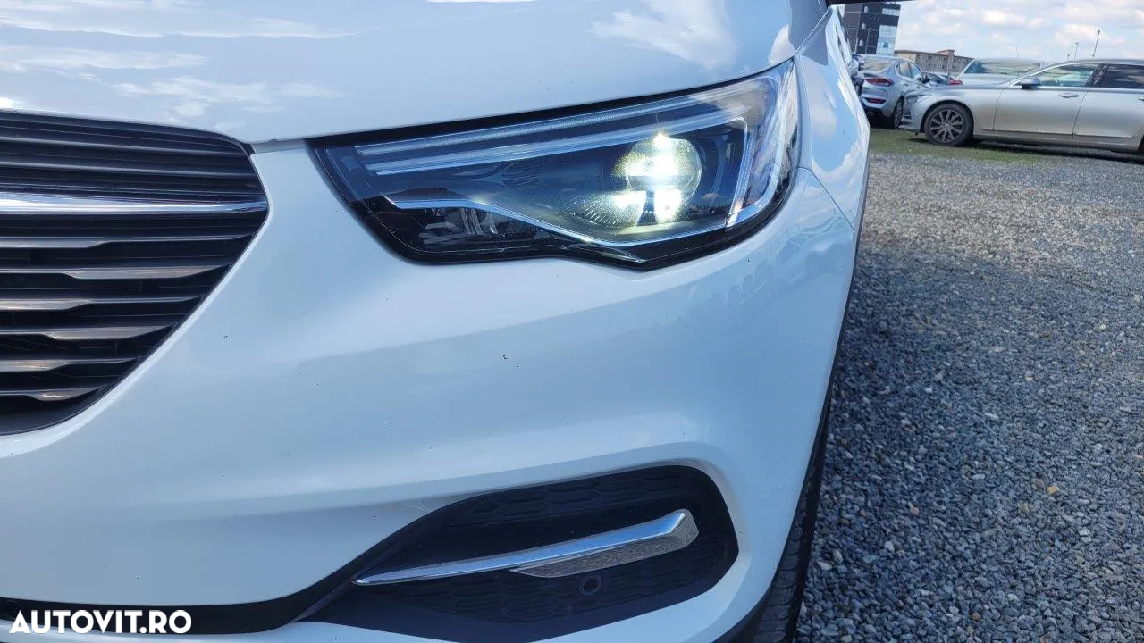 Opel Grandland X - 11