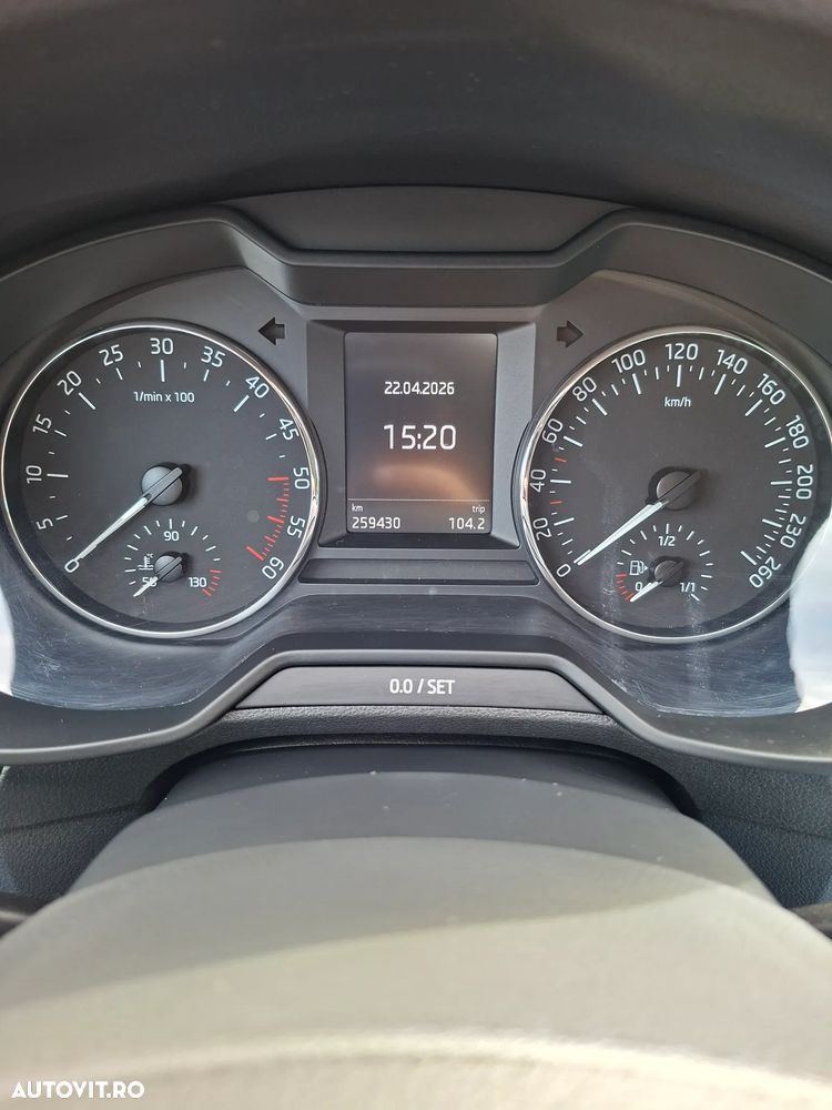 Skoda Octavia 1.6 TDI (Green tec) Ambition - 1