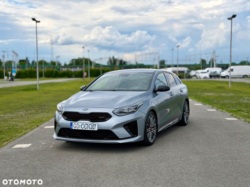Kia ProCeed - 1