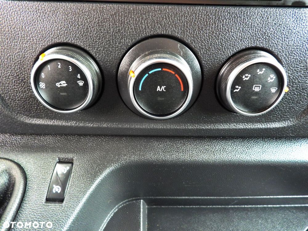 Renault MASTER  PLANDEKA 10 PALET WEBASTO TEMPOMAT LEDY PNEUMATYKA KLIMATYZACJA  165KM - 35