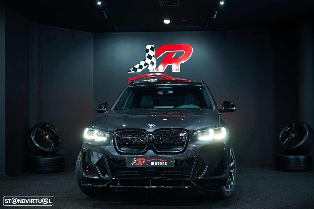 BMW iX3 M Sport Impressive - 1