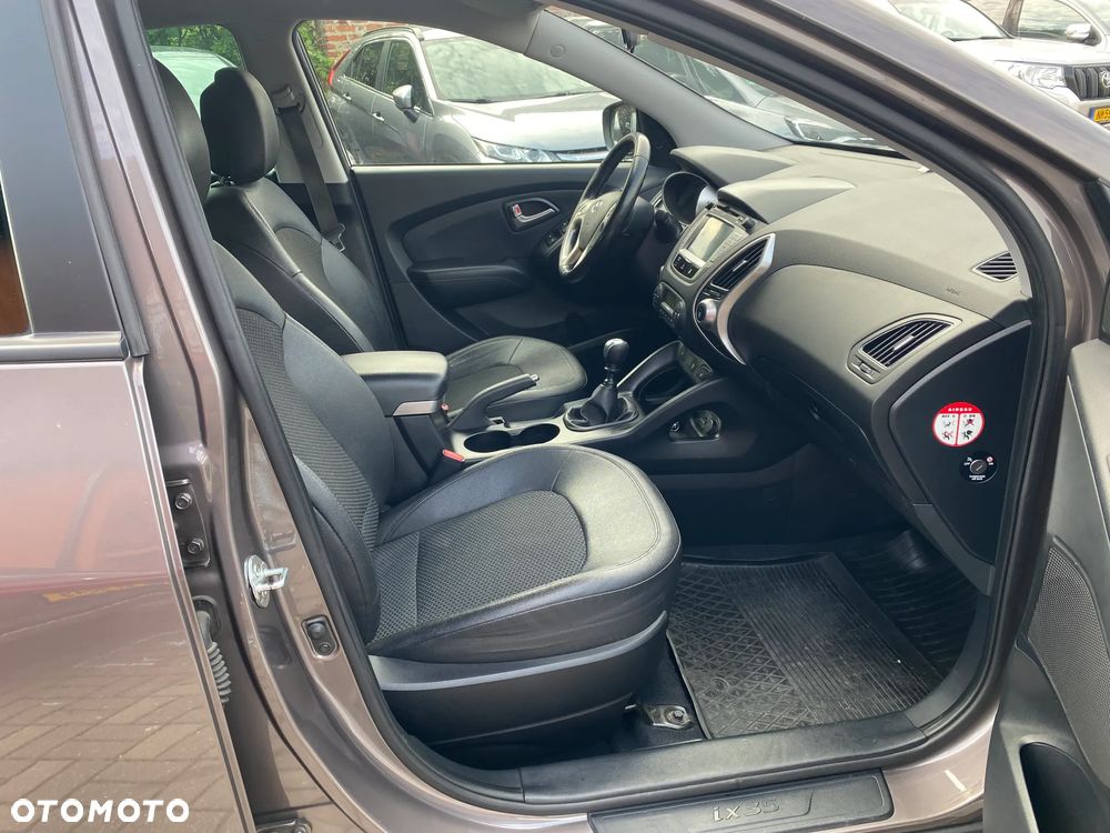 Hyundai ix35 - 12