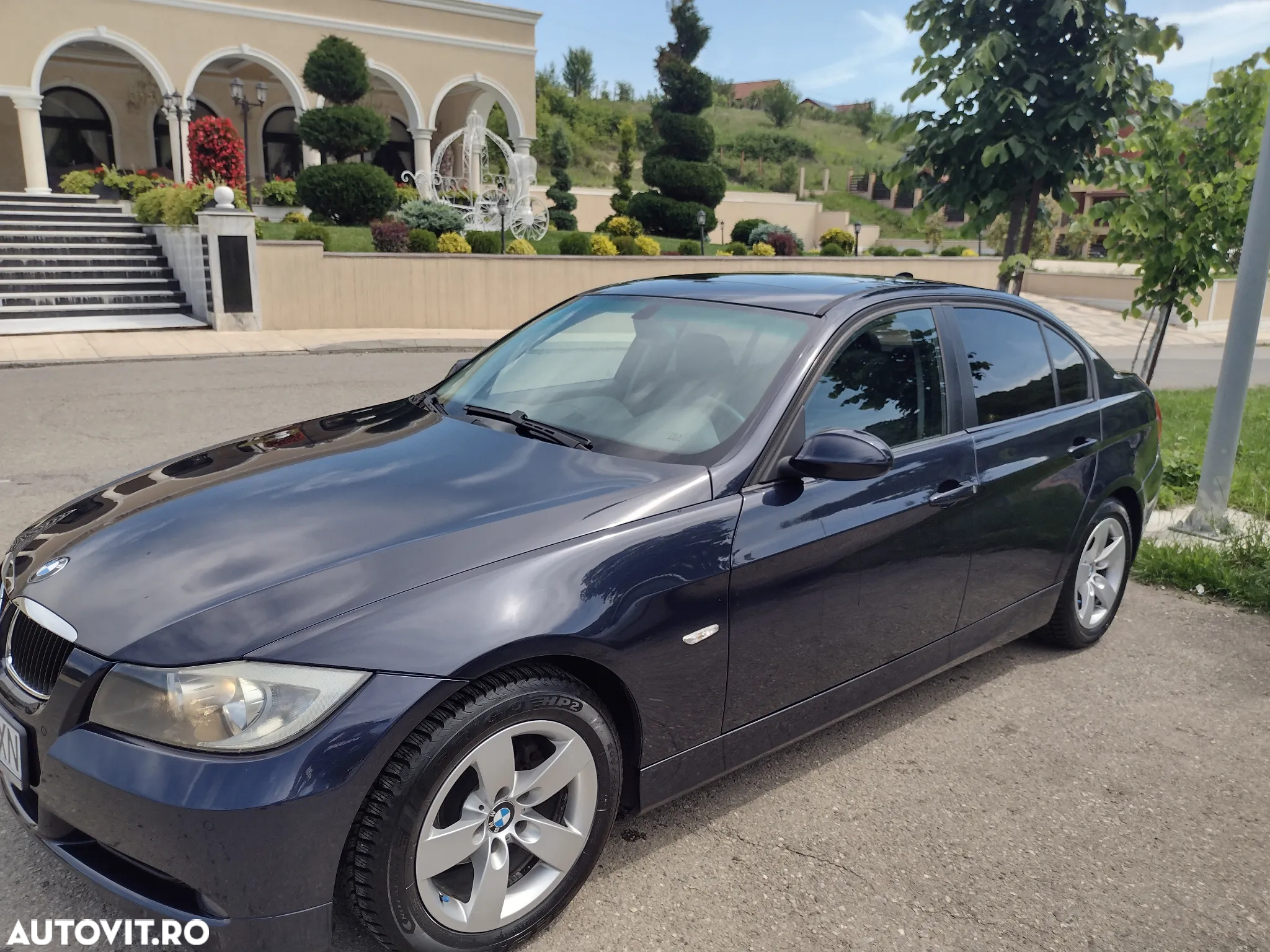 BMW Seria 3 320i - 2