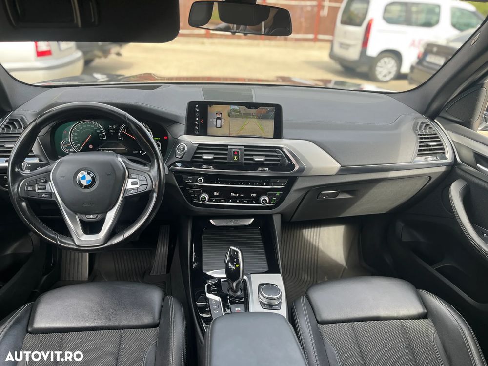 BMW X3 xDrive20d AT xLine - 10