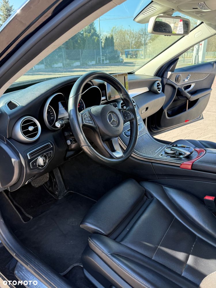 Mercedes-Benz Klasa C 300 7G-TRONIC - 6