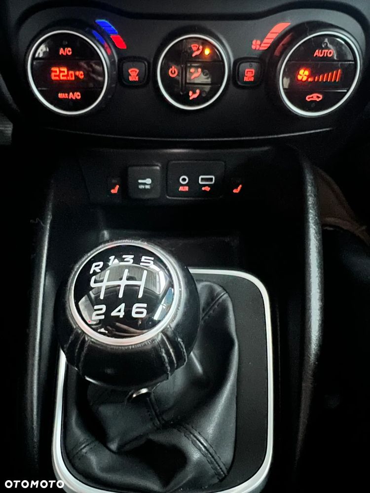 Fiat Tipo 1.4 T-Jet 16v Lounge - 14