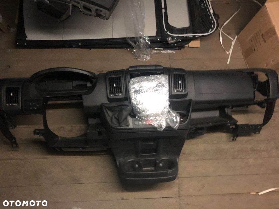 DESKA ROZDZIELCZA KONSOLA FIAT DUCATO
