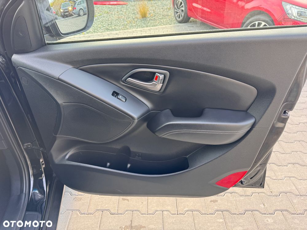 Hyundai ix35 1.7 CRDi 2WD blue Comfort - 30