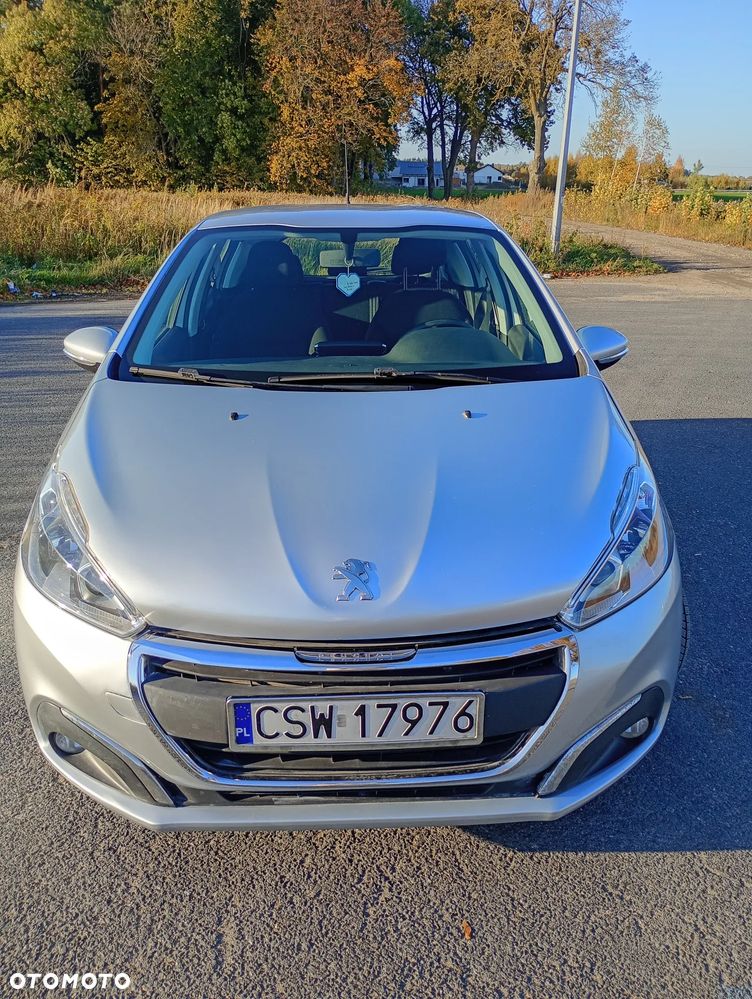 Peugeot 208 - 6