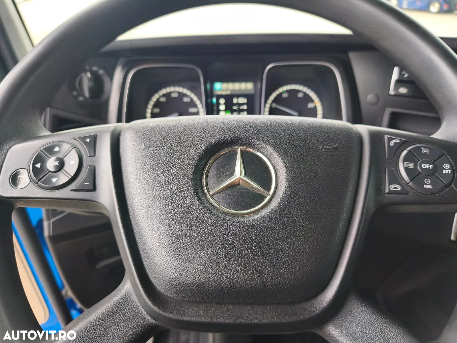 Mercedes-Benz Actros 1851 LS - 12
