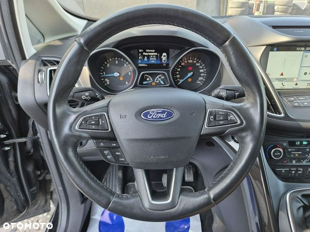 Ford Grand C-MAX - 30