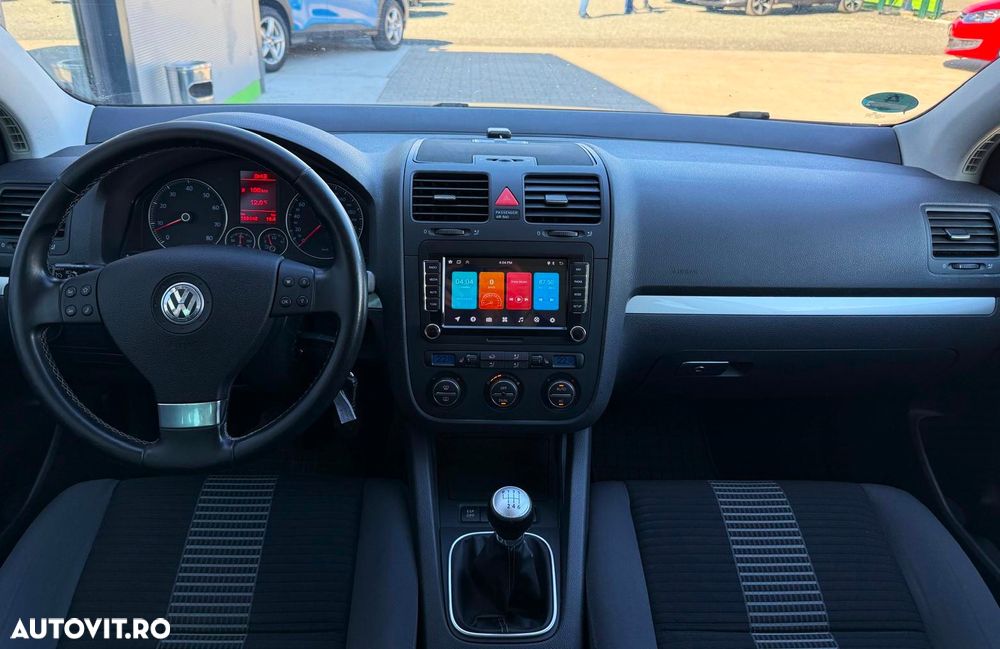 Volkswagen Golf 1.4 TSI United - 9