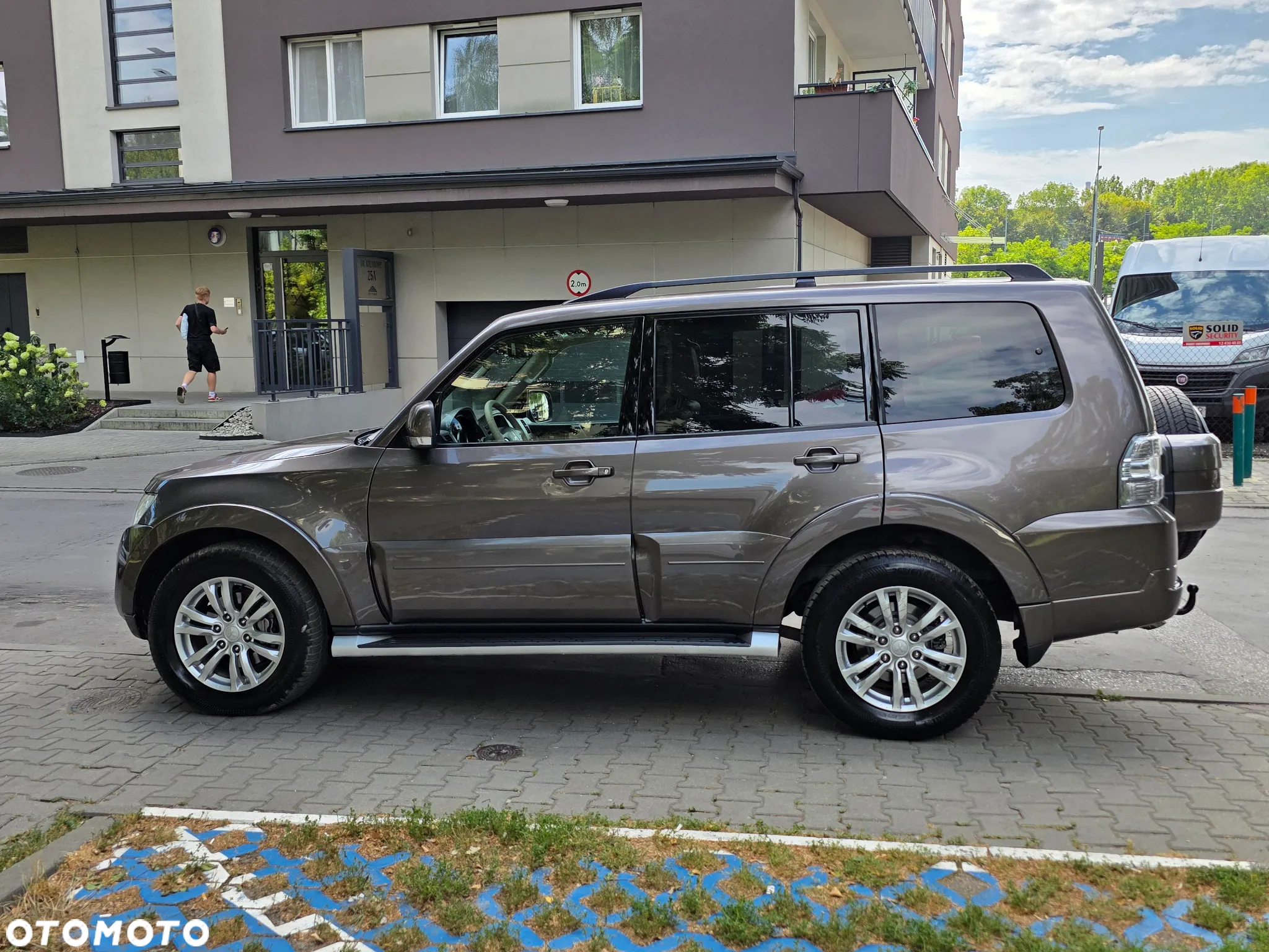 Mitsubishi Pajero 3.2 DID Instyle - 11